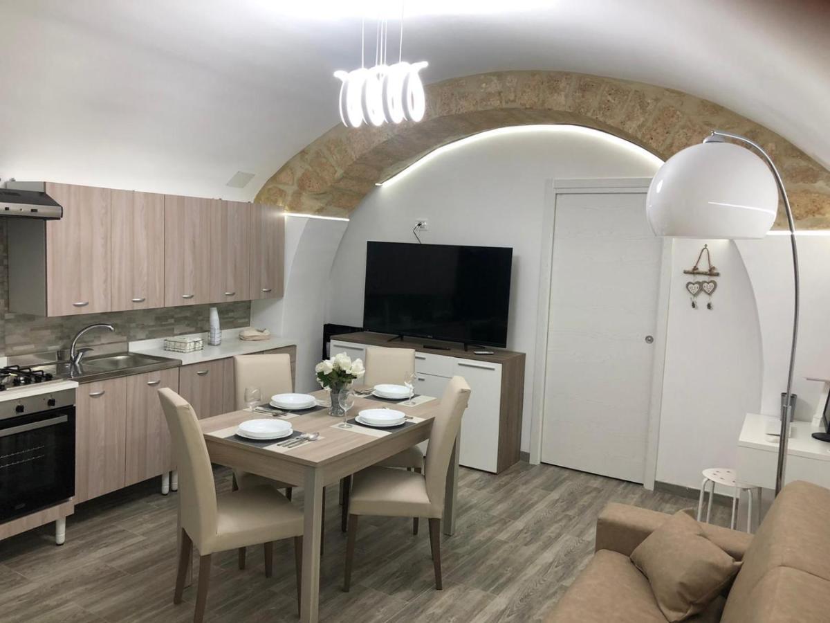 Villa Dimora Vittoria à Bari Extérieur photo