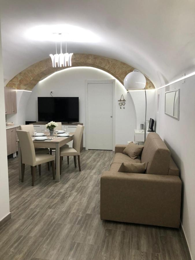 Villa Dimora Vittoria à Bari Extérieur photo